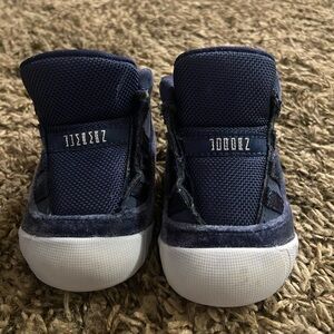 Jordan 11s crib size